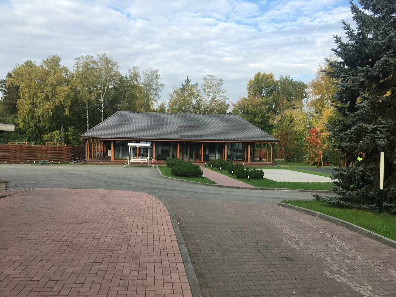 Гостиница Сосновый бор Новосибирск-77