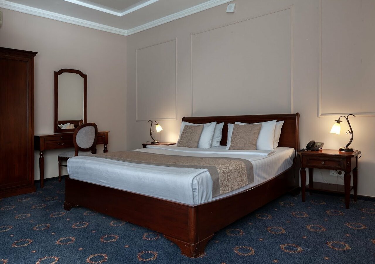 Гостиница Сосновый бор Новосибирск-163