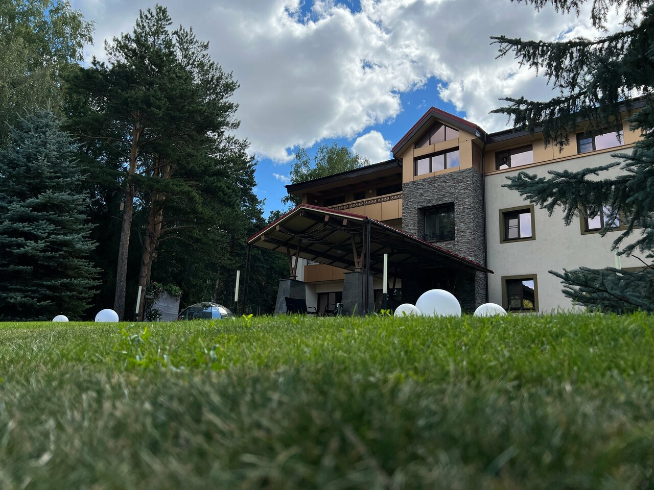 Гостиница Сосновый бор Новосибирск-7