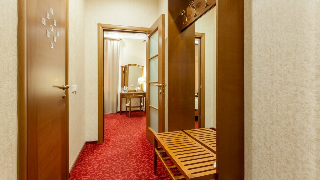 Гостиница Сосновый бор Новосибирск-199