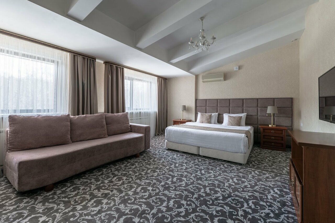 Гостиница Сосновый бор Новосибирск-241