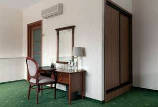 Гостиница Сосновый бор Новосибирск DE LUXE-5