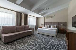 Гостиница Сосновый бор Новосибирск COMFORT-1