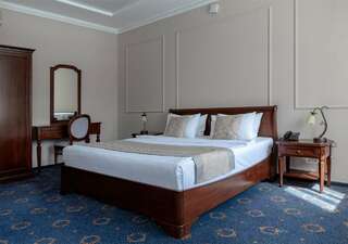 Гостиница Сосновый бор Новосибирск LUXE SUPERIOR-3