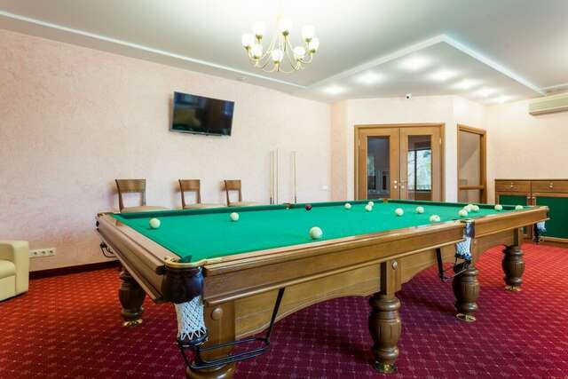 Гостиница Сосновый бор Новосибирск-164