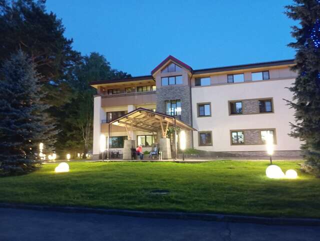 Гостиница Сосновый бор Новосибирск-63