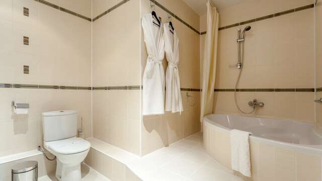 Гостиница Сосновый бор Новосибирск-252