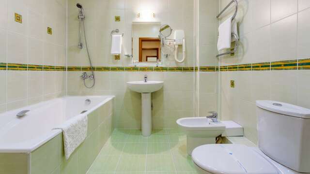 Гостиница Сосновый бор Новосибирск-132