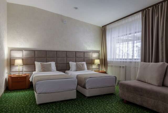 Гостиница Сосновый бор Новосибирск-156