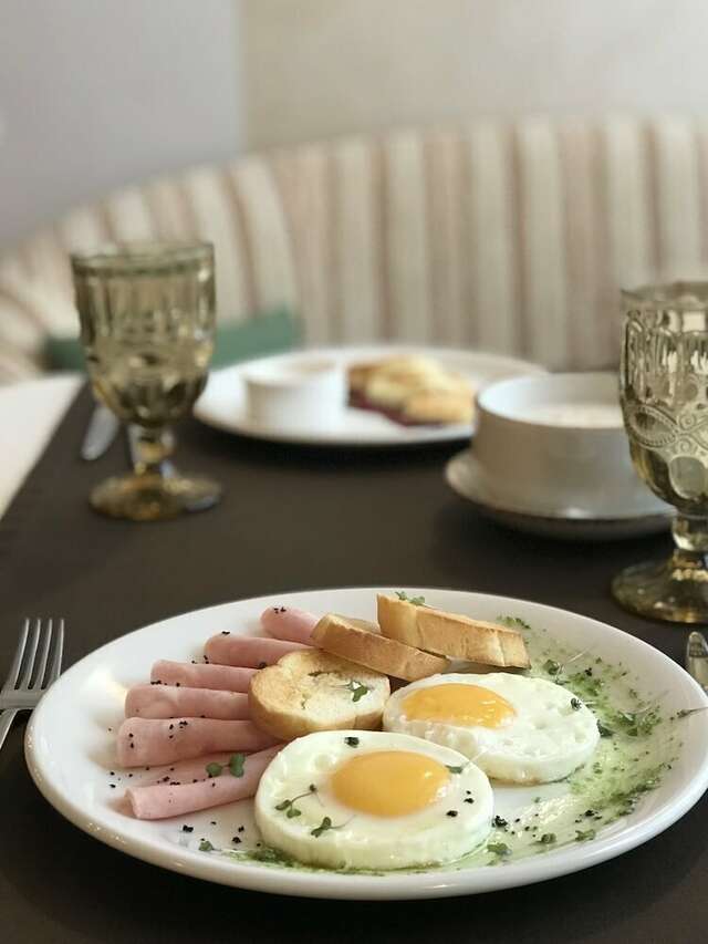 Гостиница Сосновый бор Новосибирск-124