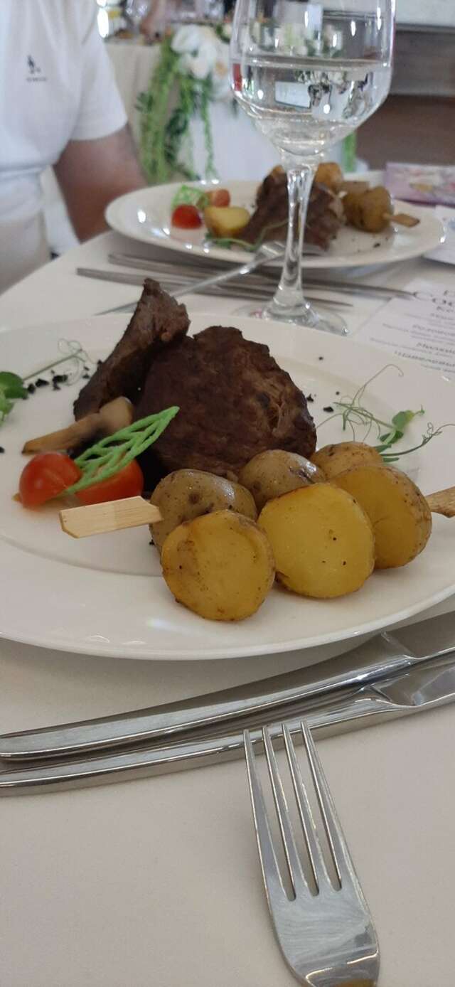 Гостиница Сосновый бор Новосибирск-95