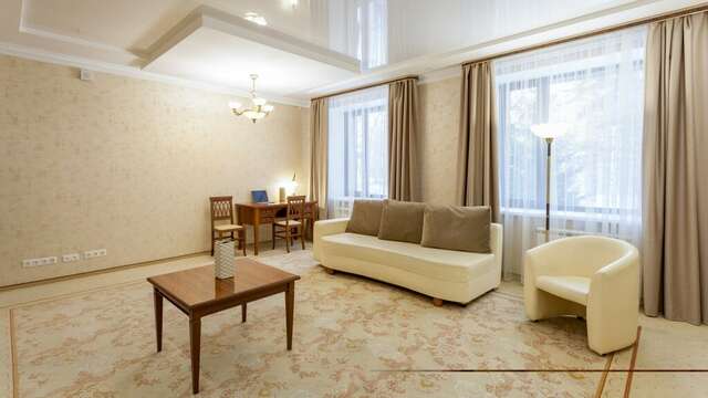 Гостиница Сосновый бор Новосибирск-206